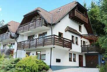 Turist apartmanları Feriendomizil Am Rössleberg, Hinterzarten