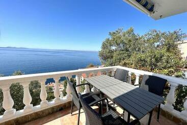 Жильё для туристов Joan Margarit 42   Piso Con Magnifica Vista Al Mar