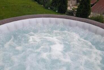 膳宿费 Casa Adrian