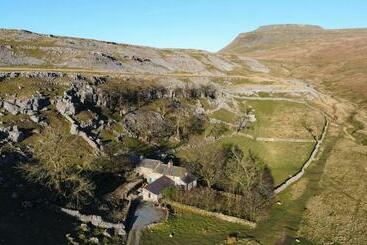 פנסיון Crina Bottom   Offgrid Mountain Escape In The Yorkshire Dales National Park