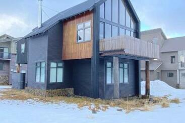 דירות לתיירים Woodrun