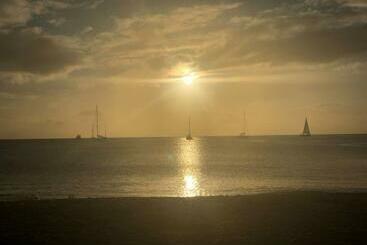 Tourist flats Harbour Breeze Villa