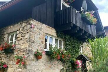 ツーリストアパートメント Apartmán U Potůčku