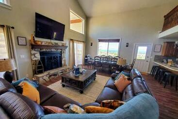 דירות לתיירים Bear Lake Emerald Retreat With Lake View