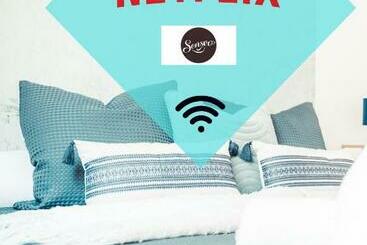 דירות לתיירים Blue Ivy Très Beau F2 à 2 Pas Du Port