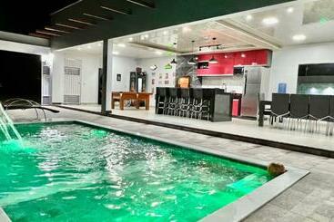 Жильё для туристов Casa Exclusive Salinas Prime