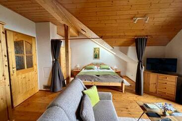 شقق خاصة سياحية Ferienwohnung Almlust