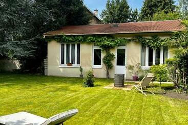 ツーリストアパートメント L Annexe   Parenthèse Champêtre Paris Disneyland