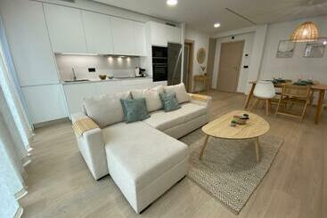 관광객 아파트 Move In Miragaia