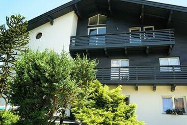 Жильё для туристов Pension Ferienwohnung Pirhofer
