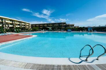 דירות לתיירים Sunlight Apartment In Costa De Antigua