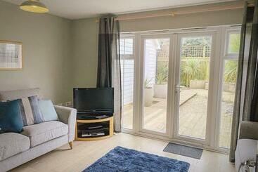 דירות לתיירים Dunes Walk Cottage