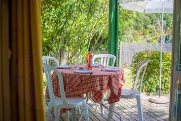 هتل Bungalows & Rooms Gît ôstal