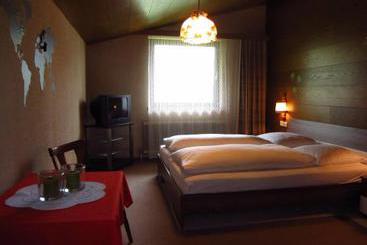 Отель Haus Galaverda