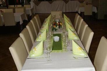 Отель Mettlacher Hof