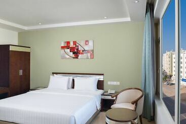 فندق Centara Life Muscat Dunes