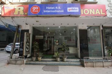 호텔 R.s. International
