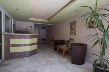 בית מלון כפרי Stemak