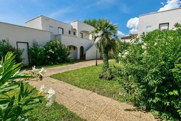 公寓式酒店  Beach Cannes Bungalows