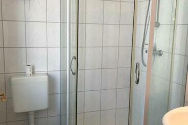 بنسيون Hanoi Hettstedt