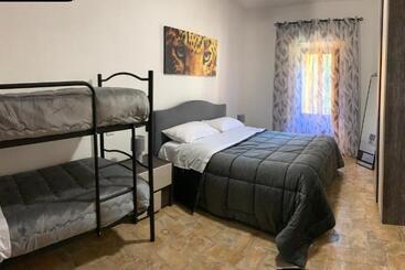 מלון דירות Residence Il Giardino Sul Fiume Nera