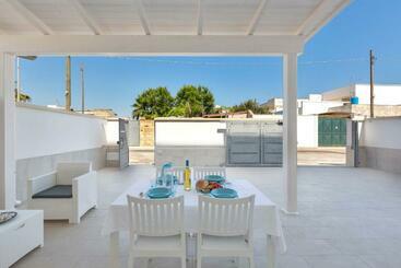 Апарт-отель Residence Marelena By Barbarhouse