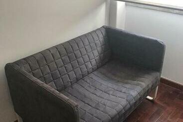 تختخواب و صبحانه Only Girls