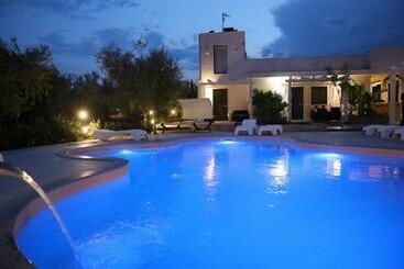 تختخواب و صبحانه Relais Belvedere