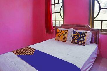 酒店 Spot On 91527 Assakinah Homestay Syariah