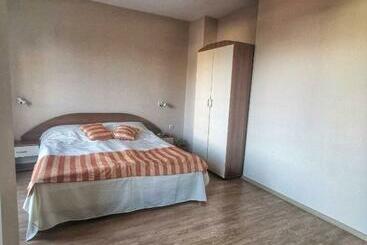 פנסיון Guesthouse Sonya