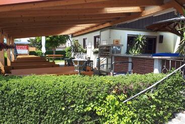 펜션 Landgasthof Schmidbauer