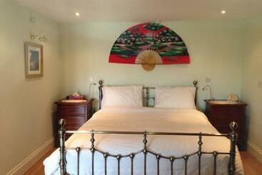 פנסיון Room In Apartment   Luxury Apartment Lily Suite