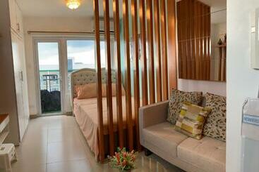 アパートホテル Affordable Staycation At Cool Suites By Smdc Wind Residences