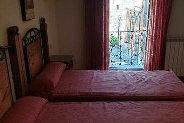 پانسیون Posada Del Rastro