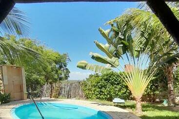 پانسیون Vila Branca Canoa