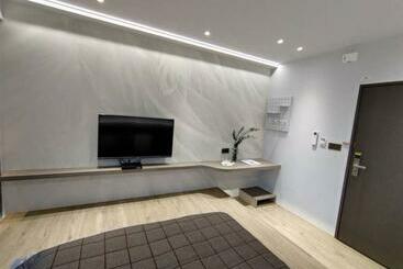 هتل آپارتمان Yl Beauty Hotspring