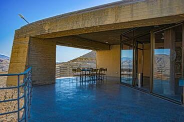 هتل Alhidan Hostel & Adventure