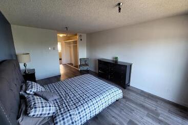 هتل (b27) Cozy & Serene Private La Studio