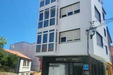 هتل Hostal Habitat Muxia Ii