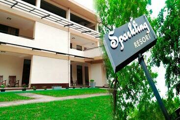 ホテル Sparkling Resort