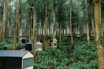 리조트 Bobocabin Baturraden, Purwokerto