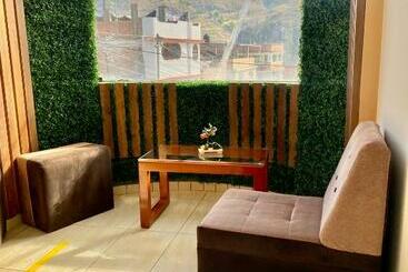 فندق صغير Hospedaje Illary