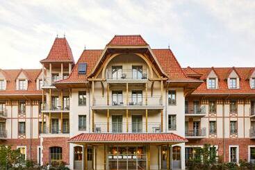 בית מלון כפרי Mercure Hôtel Le Touquet