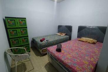 Otel Near Ramayana 3