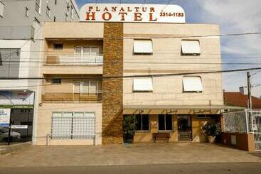 酒店 Planaltur