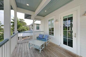 شقق خاصة سياحية Our Treasure