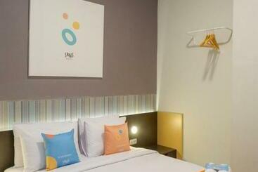 Sans Hotel Good Wish Semarang