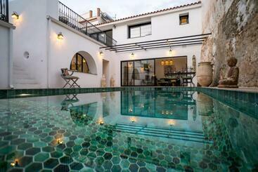 مبيت وإفطار Suites Del Mundo