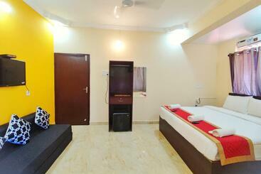 Hotel Candolim Aloft