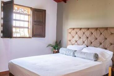 ツーリストアパートメント Finca Hotel La Fortuna